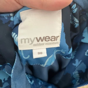 Välikausihaalari  - Välikausihaalari