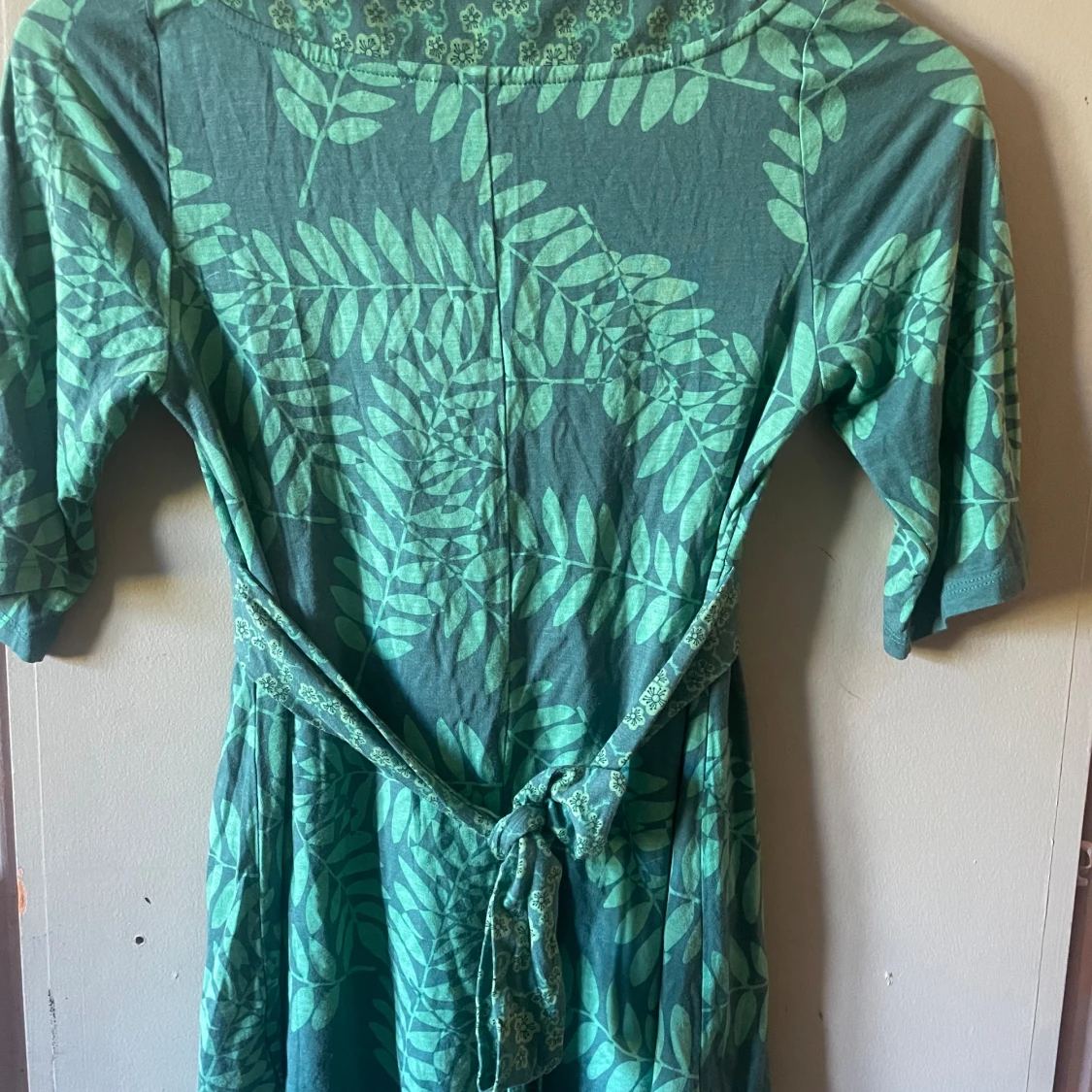 Grön sommarklänning  - 90