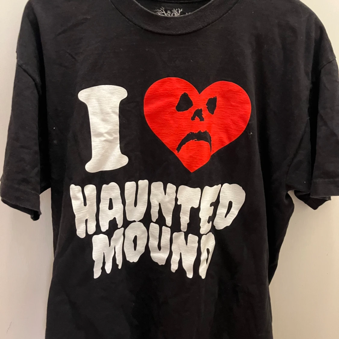 Äkta Haunted Maund Tisha