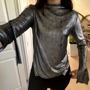 silvrig fest tröja  - fest topp🪩🥂