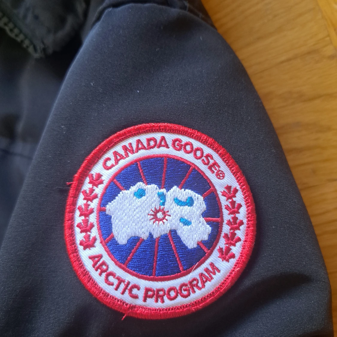 Canada Goose jacka - 90