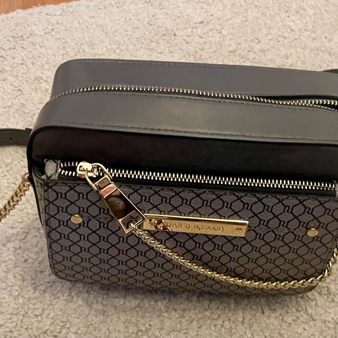 Liten handväska River Island - 90
