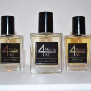 Jag säljer tester av niche4all parfymerna. 5ml = 20kr (samma pris gäller alla)