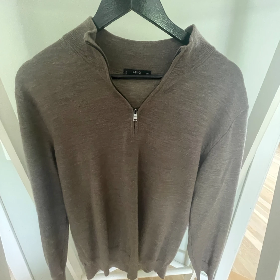 100% merinoull half zip