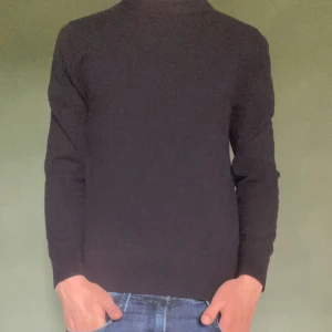 These Glory days tröja - These glory days tröja i bra skick förutom att den har krympt lite i tvätten 