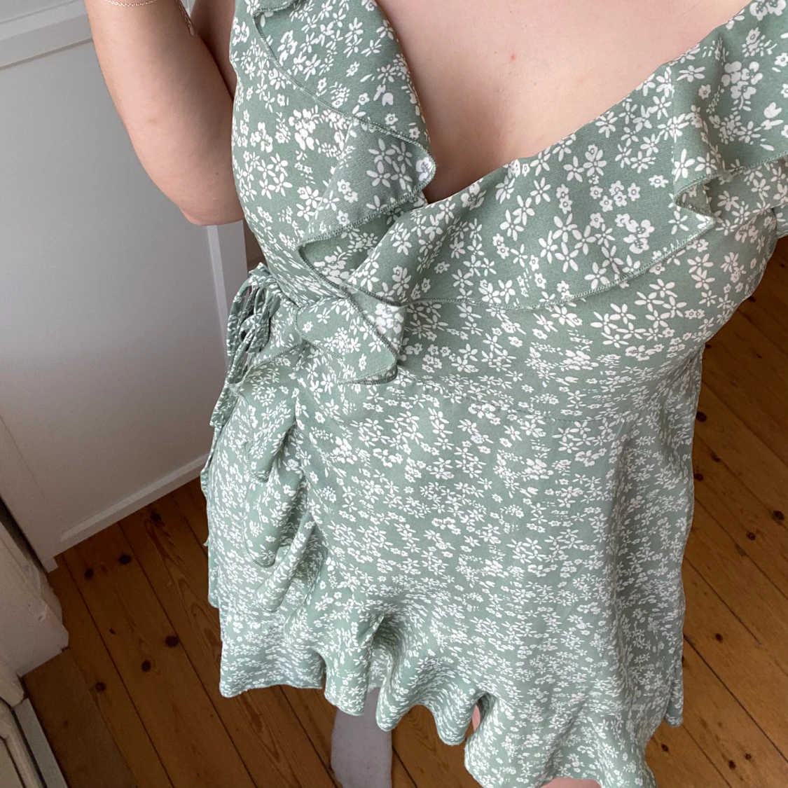 Söt sommarklänning  - 92