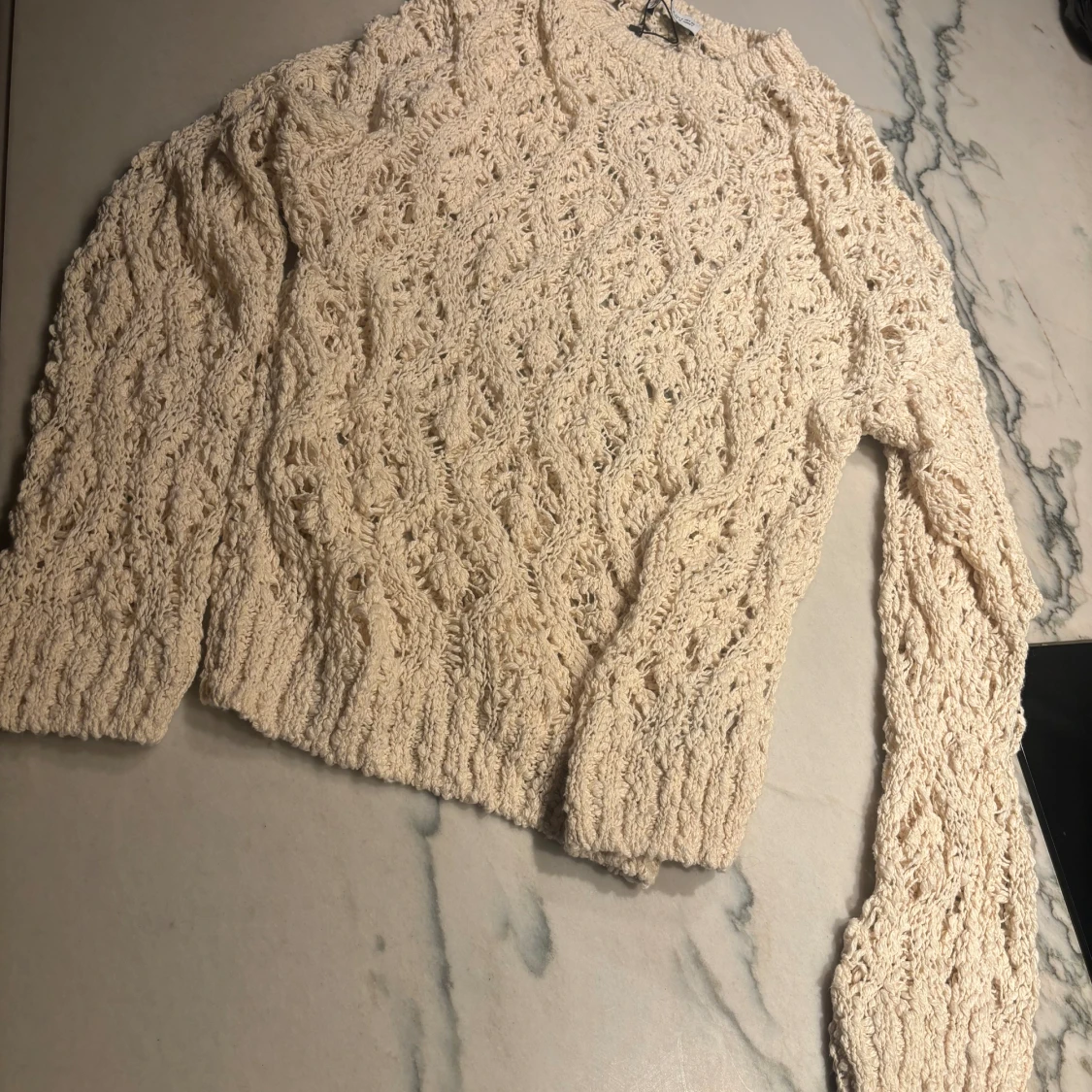 Stickad tröja  - 91