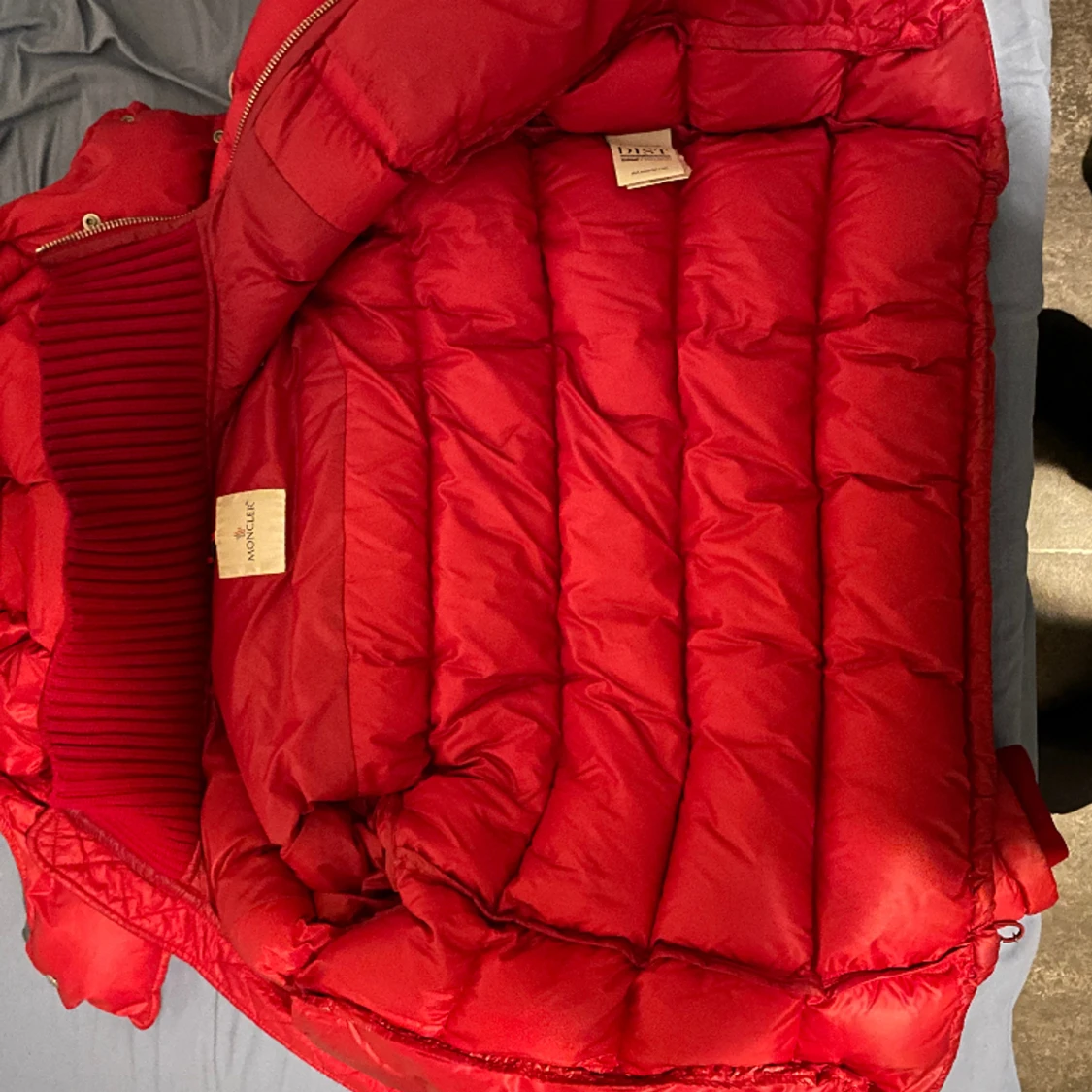 Moncler Giobbutto  - 90