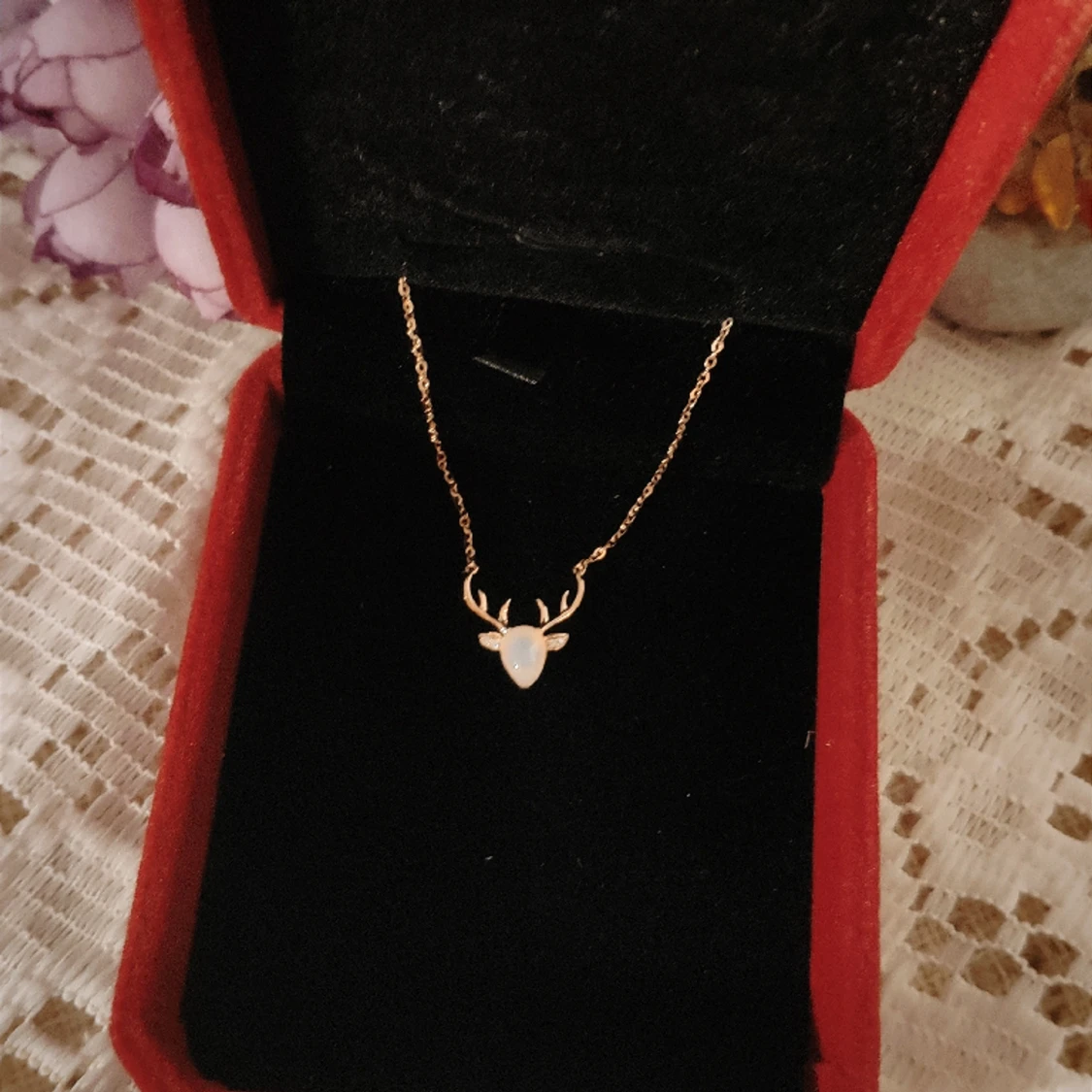 Vintrig halsband med en rosguld ren gjord av silver