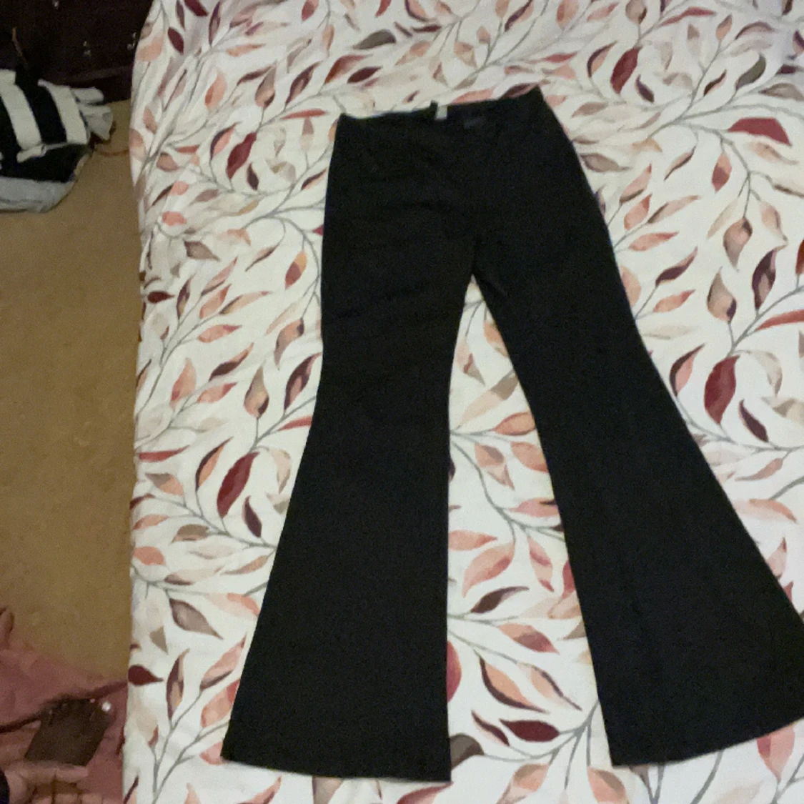 Svart byxor 