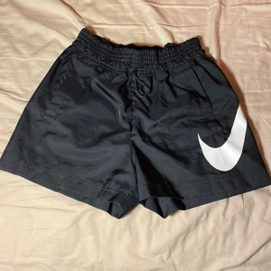 NIKE shorts - Dessa shorts är i fint skick.