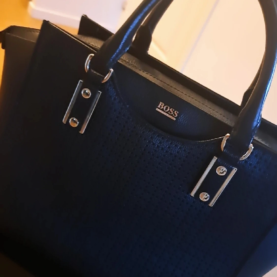 Boss damväska läder