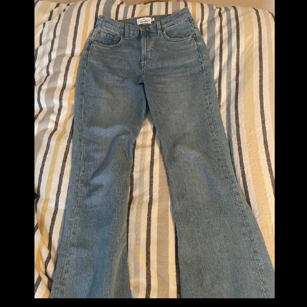 Midwaist bootcut jeans från Other stories🙌🏽. Jeans & Byxor.