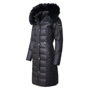 Rocknblue  - Säljer min fina rocknblue använt en vinter inga skador eller fel på den den har tyvärr blivit för liten för mig har denna i brun samt svart päls man får båda på köpet äkta päls såklart 