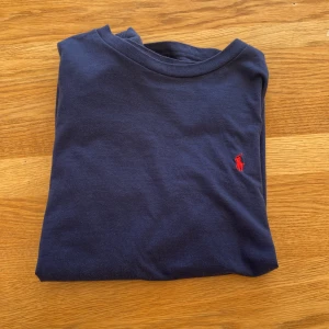 Ralph lauren tröja - Fin tröja i storlek M  Fint skick och snygg