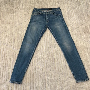 Jeans Tiger Evolve - Modell Evolve. Stl w32/34. Ljus tvätt, slim. Nyskick