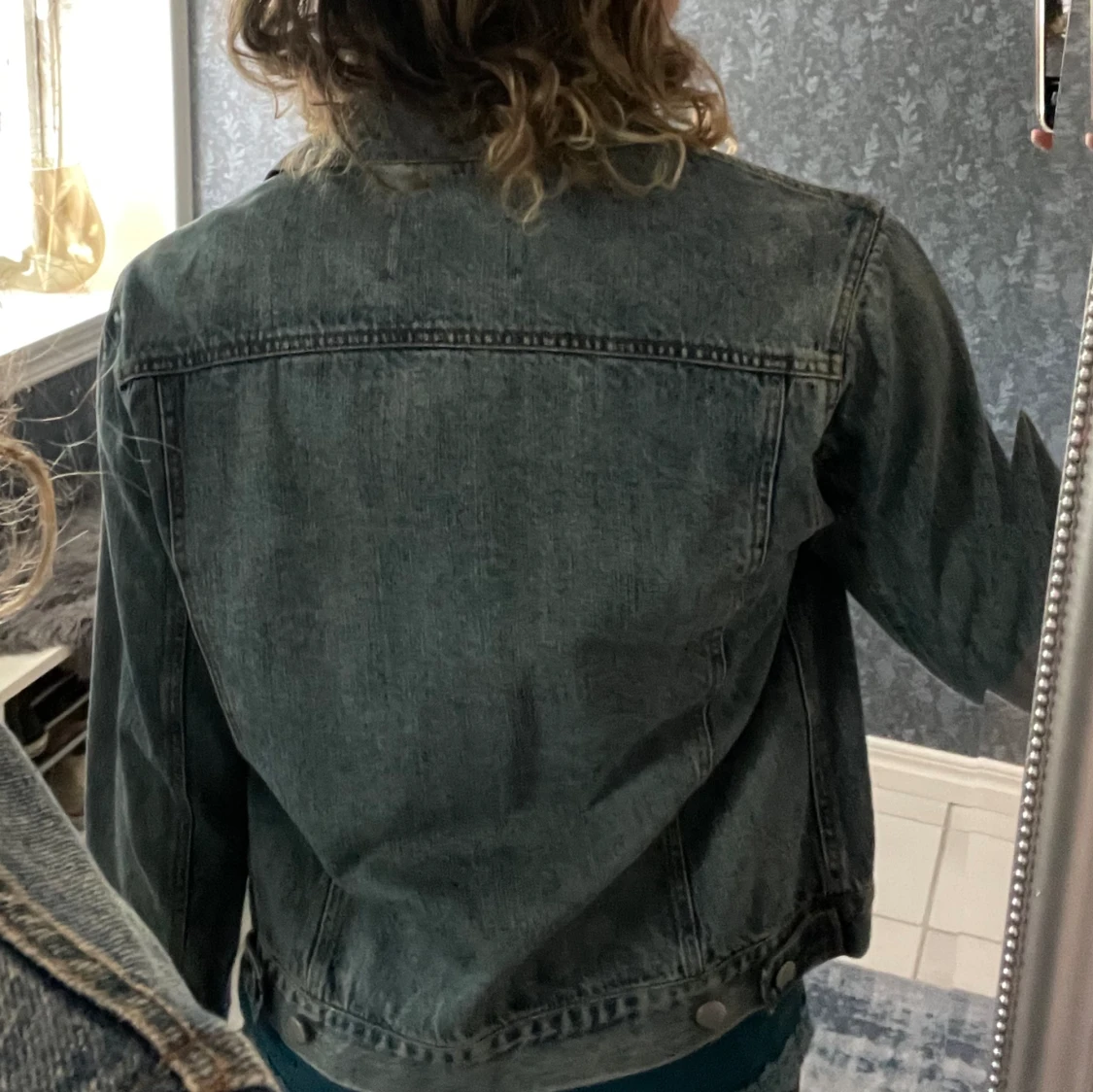 Ljus jeansjacka - 92