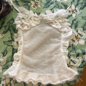 Mohair topp.   - Såååååå fin och snygg vit mohair topp som tyvärr inte passar. 