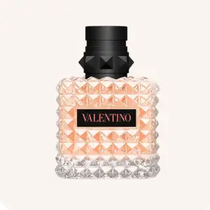 Valentino parfym i doften ”coral fantasy”. Endast testad fåtal gånger! Nypris 1400kr💓