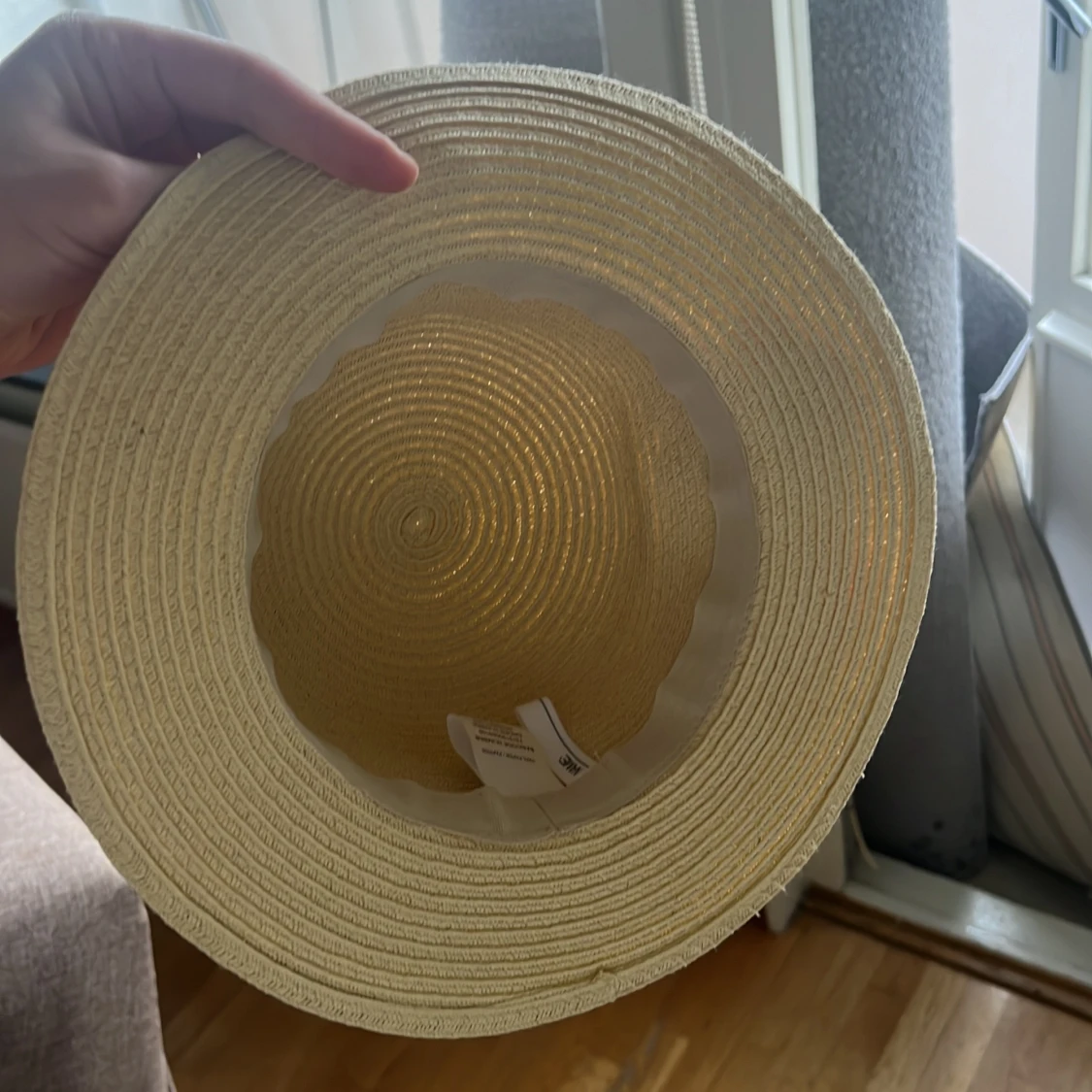 Hat snygg blommor på - 90