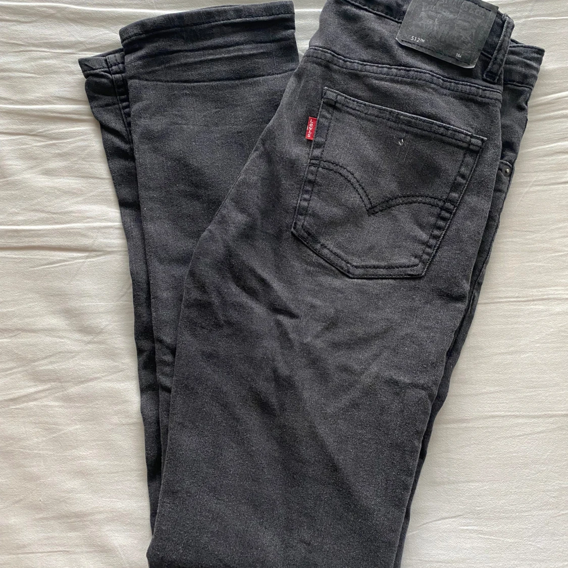 Levis Jeans - 90