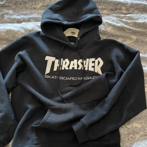 Thrasher hoodie - Thrasher hoodie i fint skick!☺️
