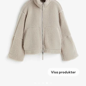 SÖKER TEDDY JACKA - Säker denna jackan i storlek M/S