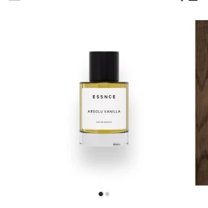 Essnce parfym - Endast testad. Skulle ge i present men var tydligen fel doft… Luktar så gott!!! Verkligen dupe på Kayali 28