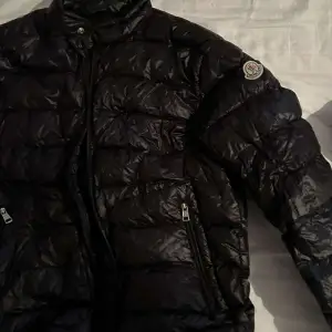 Fin moncler acorus perfekt till våren