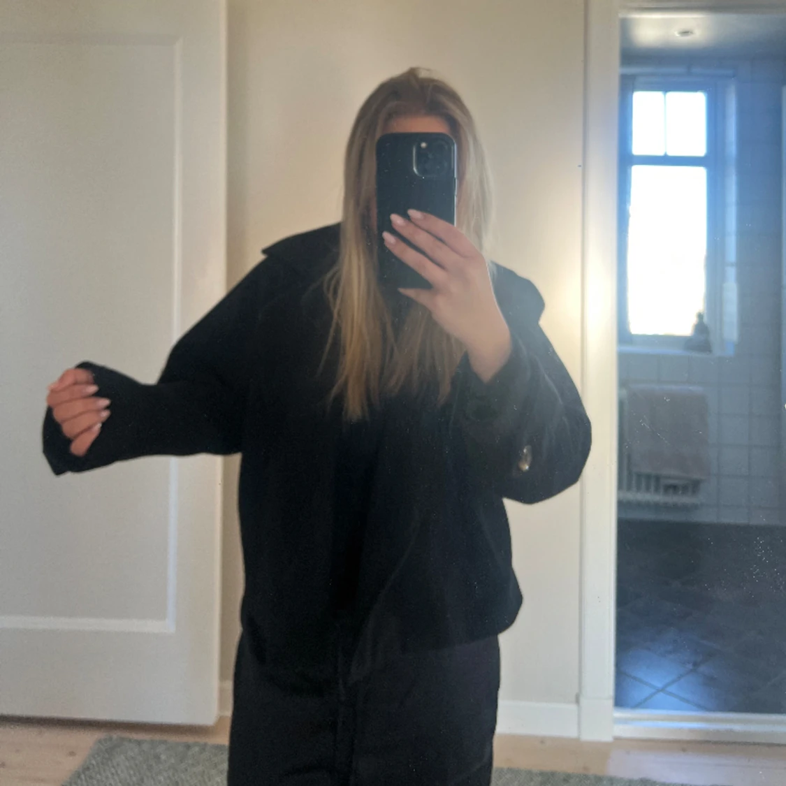 Svart kappa i stolek s-m🌸 - 90