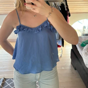 Linne💙 - Köpare står för frakten, använd gärna köp nu🩷