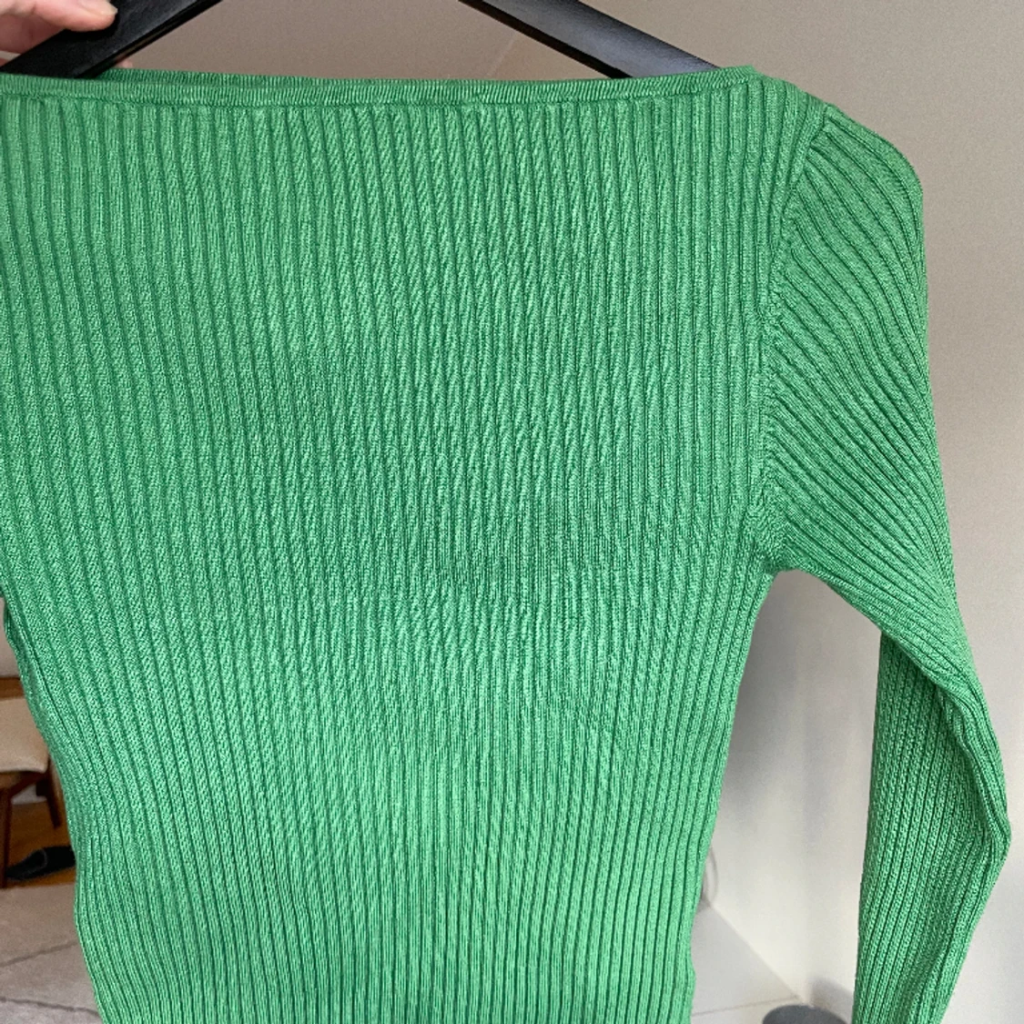 Grön långärmad topp