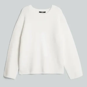 Stickad tröja  - Säljer denna stickade tröja från bik bok som är rätt nyköpt och skicket är jättebra!💓💓