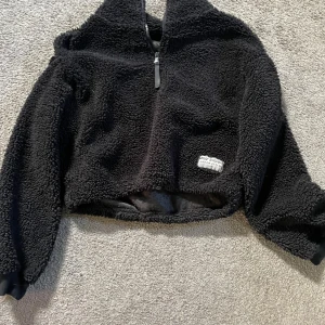 Tjock tröja 💕 - Jätte fin tröja perfekt mot hösten💕