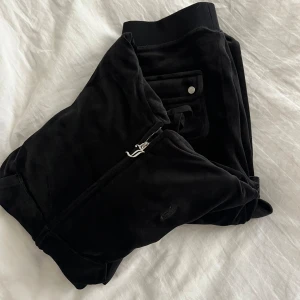 Juicy couture set  - Stl XS. Använt Max 3 gånger så som ny 🤍