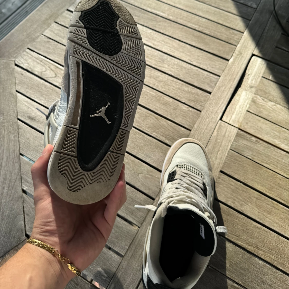 Jordan 4 Millitary Black - 91