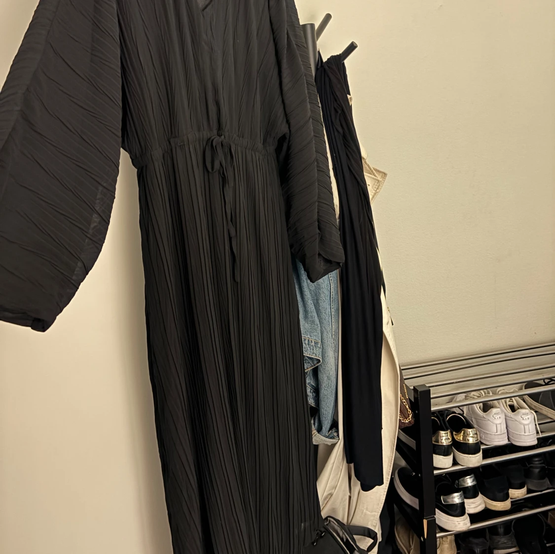 Svart maxi klänning  - 1