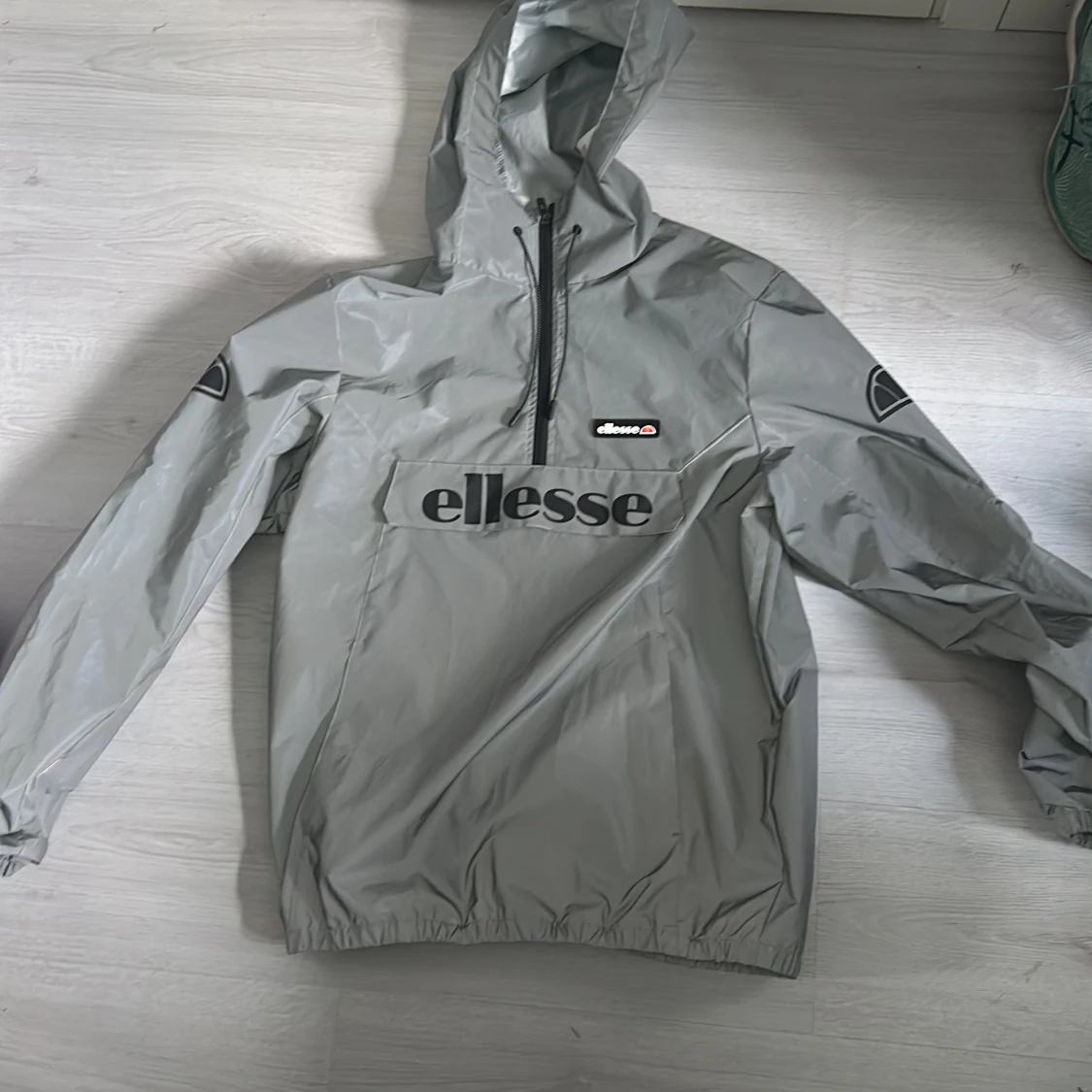 Ellese jacka 