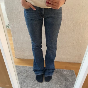 Lågmidjade jeans - Lågmidjade jeans från Gina tricot 🥰🥰 Passar S/M