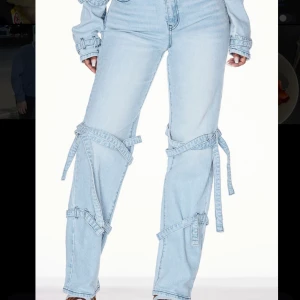 Jeans  - Assnygga blå jeans