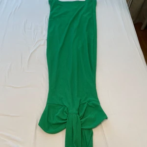 Säljer denna snygga sommarklänningen. Strl XXS 🥰💚 - Använd 1 gång. Nyskick. XXS. Märke: NAKD