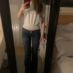 Tröja - Trendig skitsnygg tröja från zara💓