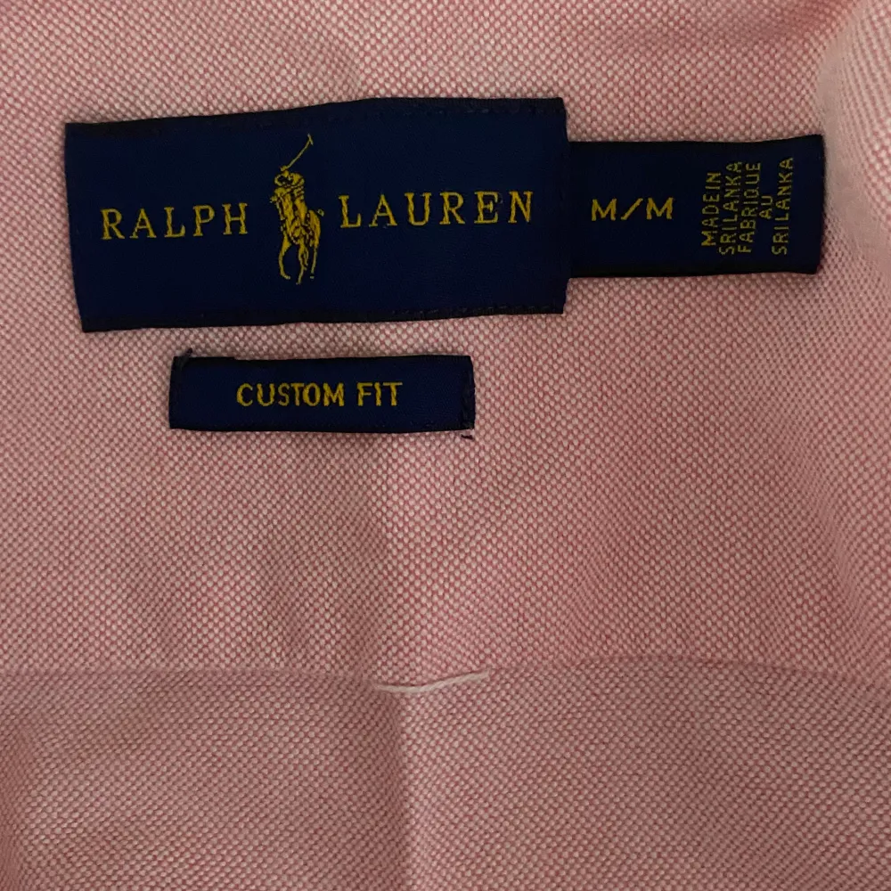 Ralph Lauren Skjorta custom fit i storlek M  Mycket bra skick . Skjortor.