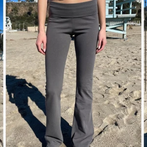 Brandy Melville yoga pants  - Kommer aldrig till andvändning så dom är k ny skick! Tveka inte vid frågor 😇💗🩷