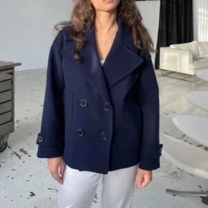 Design by si kappa - Knappt använd, perfekt nu till våren💞💘