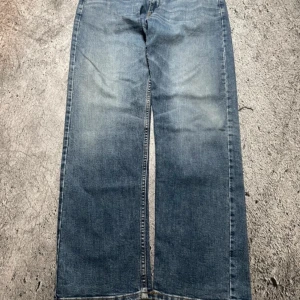 Vintage Levis 505   - 36w 34l väldigt bra skick! 