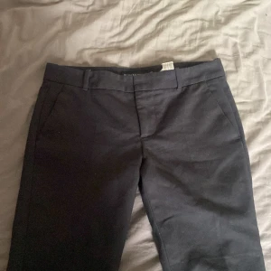Kostym byxor - Jätte fina kostym byxor som inte passar mig, dom e nässtan nya, skinny, väldigt low waist skriv för mer info❤️