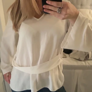 Zara tröja  - As snygg blus från zara ❤️❤️❤️