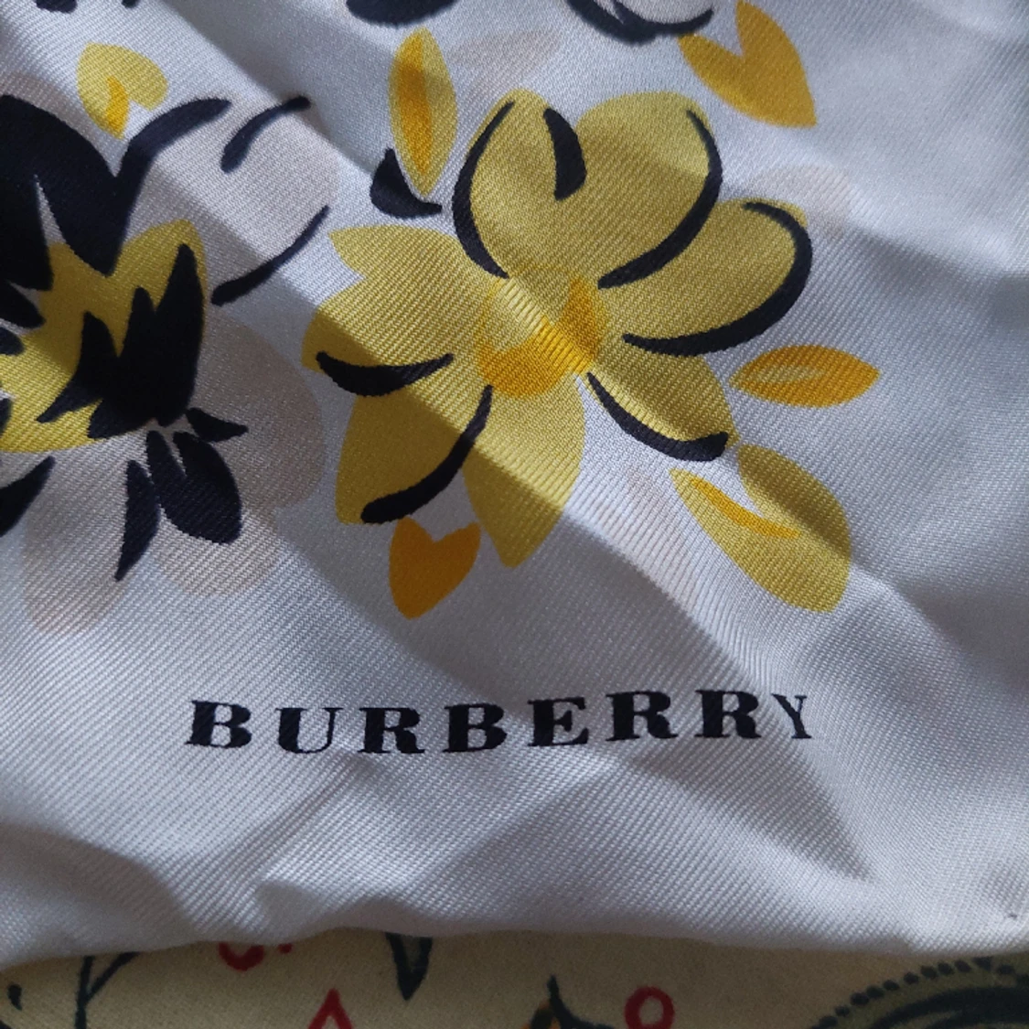 ÄKTA SCARF : BURBERRY  - 90