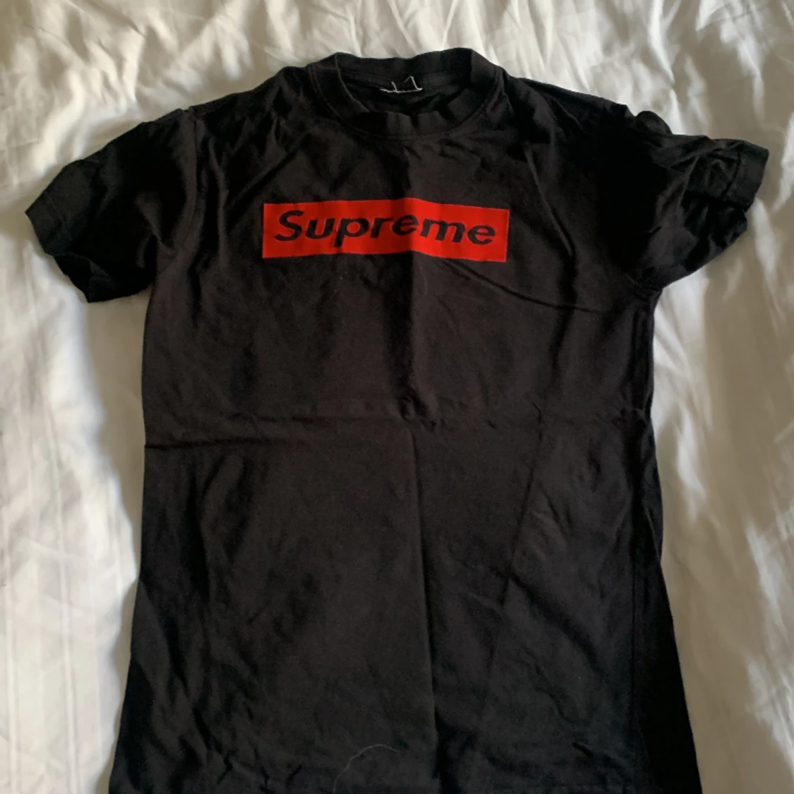 Supreme tröja svart